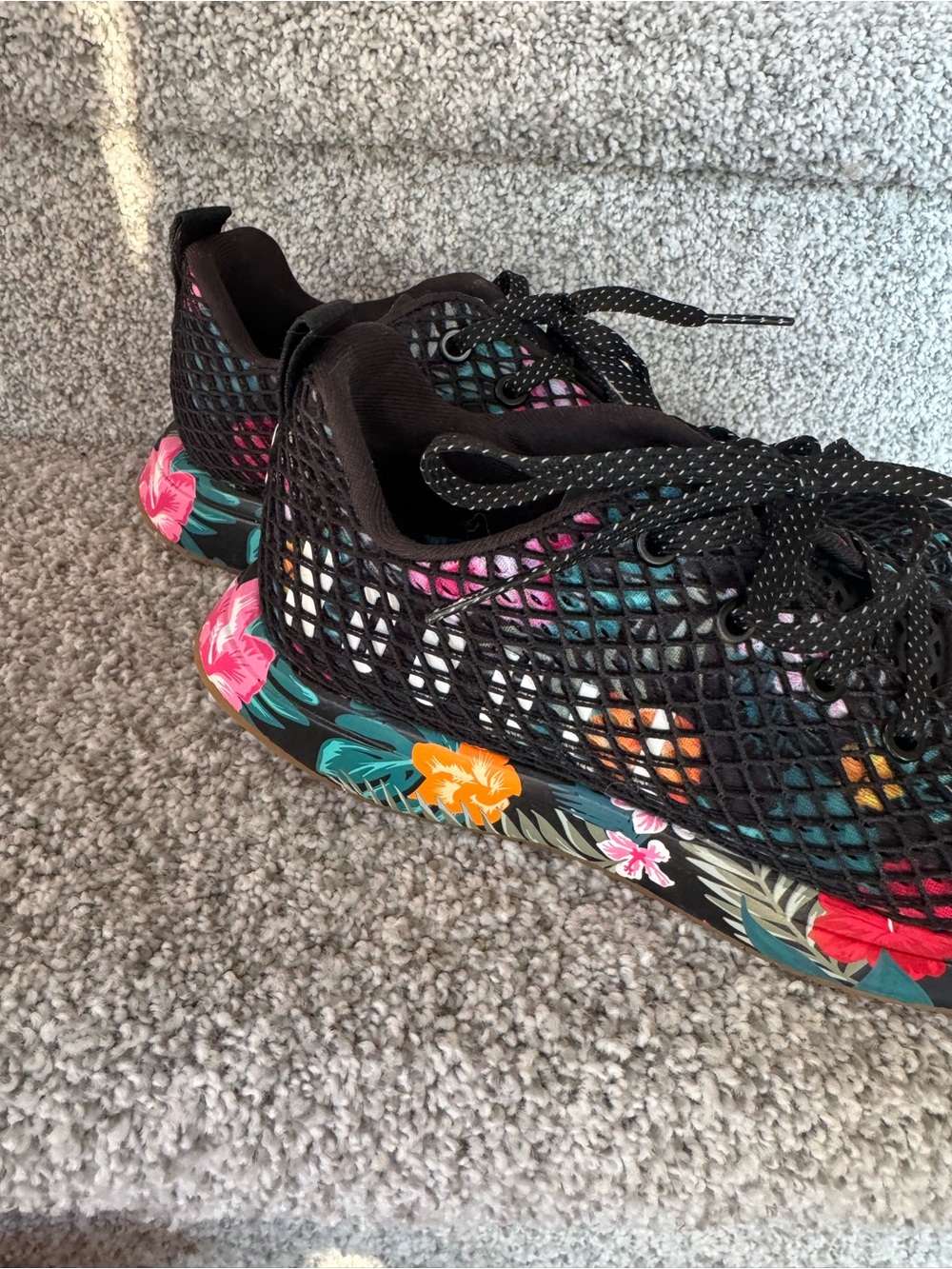 Nobull Floral Mesh Runner Midnight Tropical Womens 9 - Picture 3 of 7